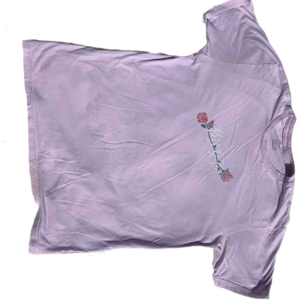 Pink Rose tee🌹 - Picture 3 of 4